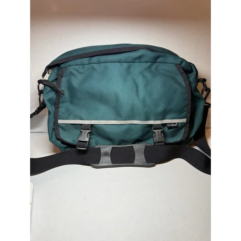 Vintage LL Bean Green Canvas‎ waist bag messenger bag biking bag hiking bag EUC
